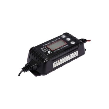 Prostownik elektroniczny z wyświetlaczem YATO 6-12V 1/4 A