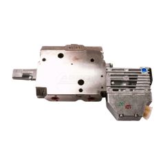 Sekcja zaworu  B97872